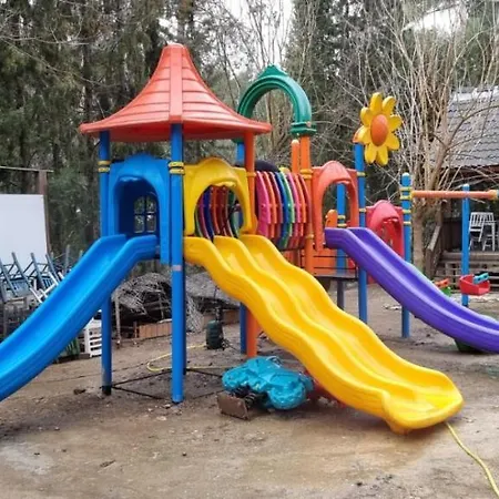 Village Relaxury Hotel