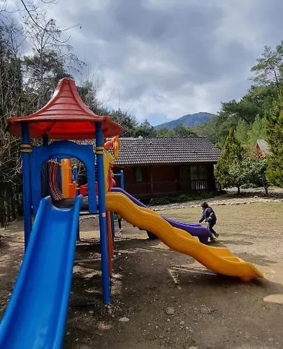 Village Relaxury 2* Olympos