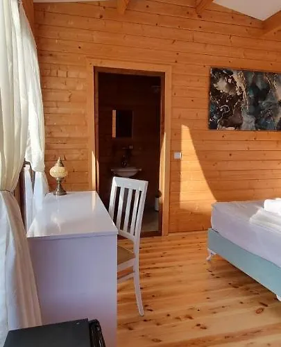 Village Relaxury 2* Olympos