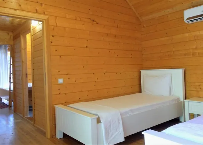 Village Relaxury Hotel