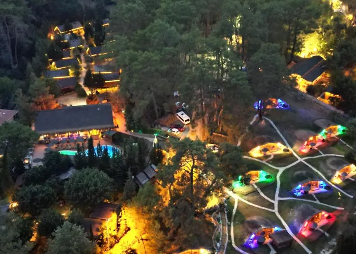 Village Relaxury Hotel 2*