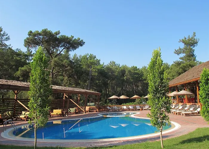 Hotel Village Relaxury 2*