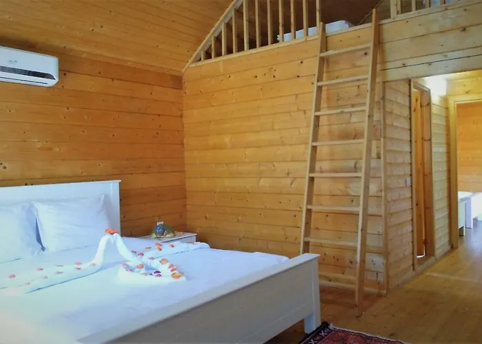 Hotel Village Relaxury 2*