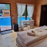 Village Relaxury 2* Olympos